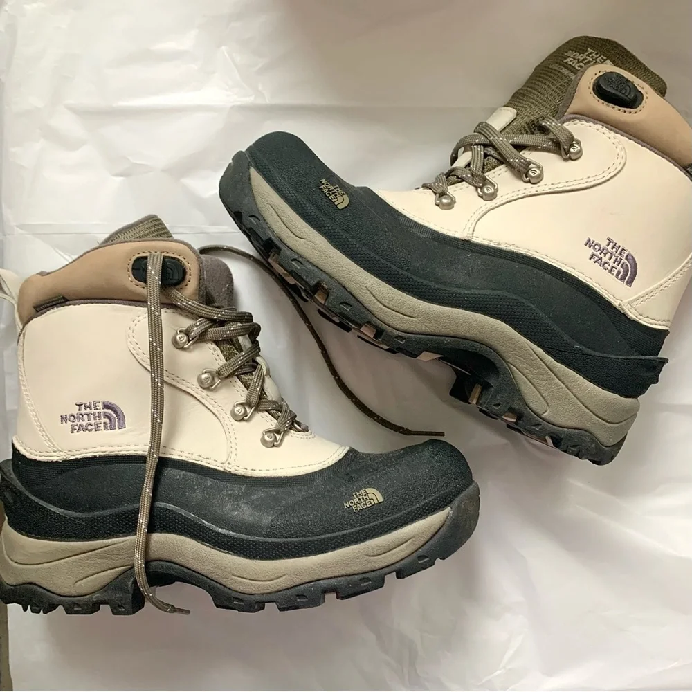 The Northface Waterproof Insulated Winter Boots Snow Hiking Womens 7 - 7.5